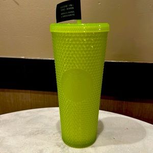 24oz Starbucks cup